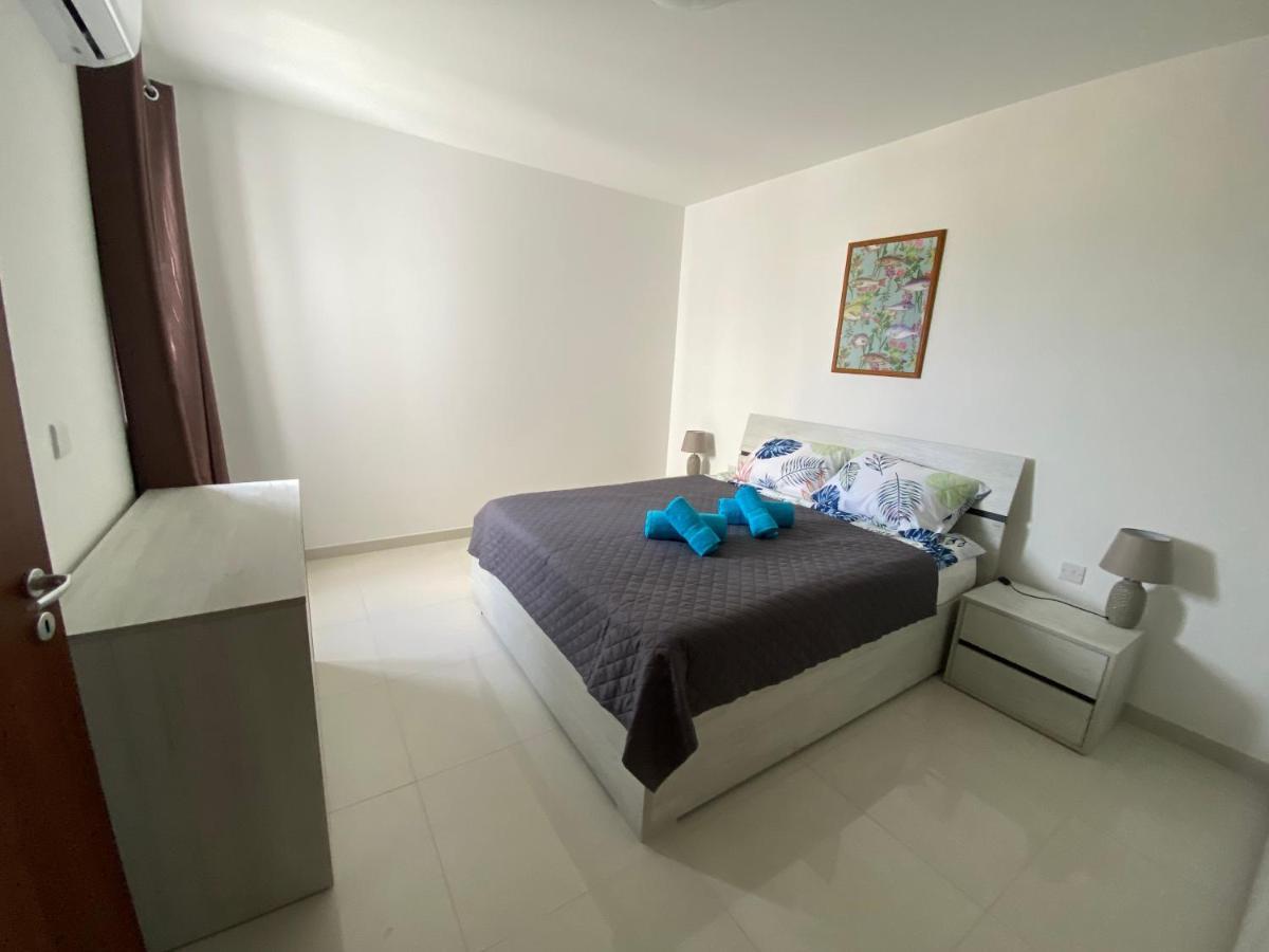 Sunshine Apartments Mellieha - Modern Three Bedroom Apartment - Apt No 2 Dış mekan fotoğraf
