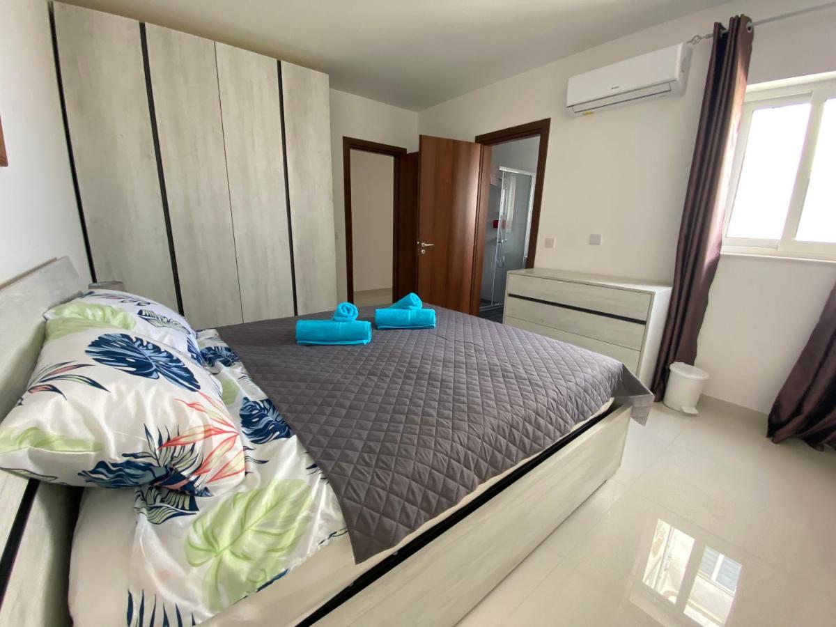 Sunshine Apartments Mellieha - Modern Three Bedroom Apartment - Apt No 2 Dış mekan fotoğraf
