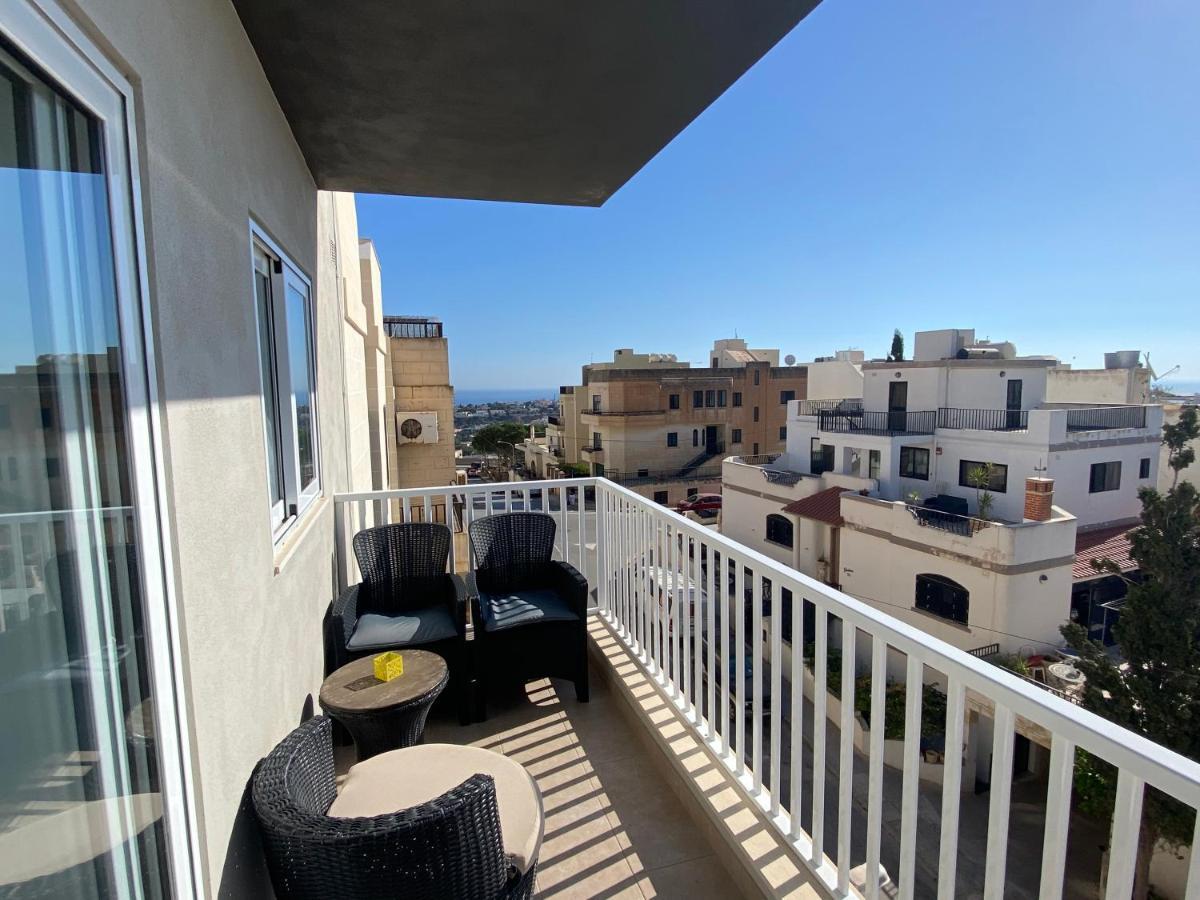 Sunshine Apartments Mellieha - Modern Three Bedroom Apartment - Apt No 2 Dış mekan fotoğraf